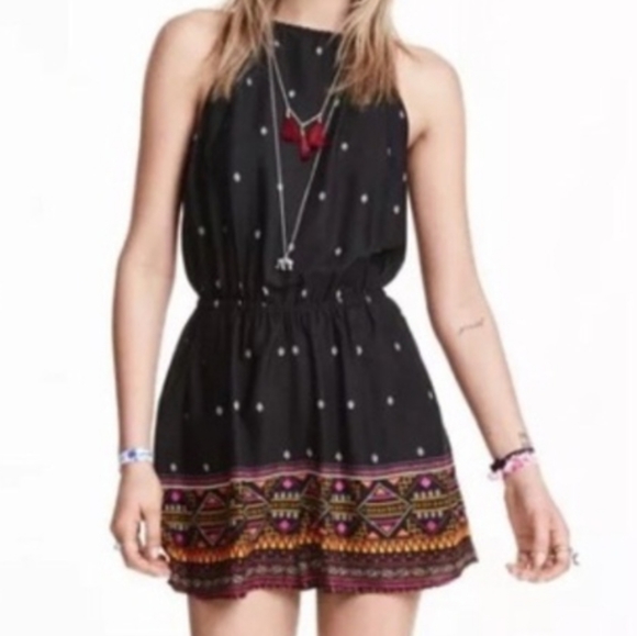 !!SUMMER SALE!! H&M x Coachella tribal print romper, 4 - Picture 4 of 4